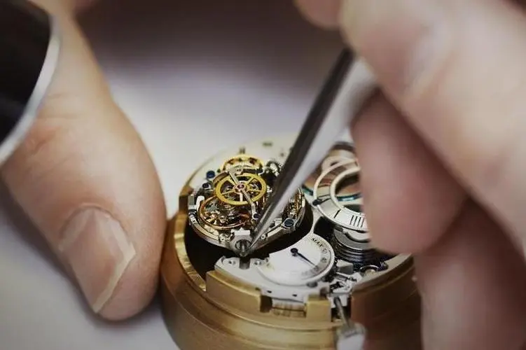 东莞劳力士手表官方指定售后维修费用价目表